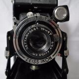 Camera ikonta zeiss ikon model 510/2 with case