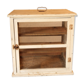Shabby chic grill pantry
