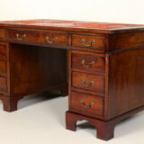 Bureau à piédestal du XIXe siècle