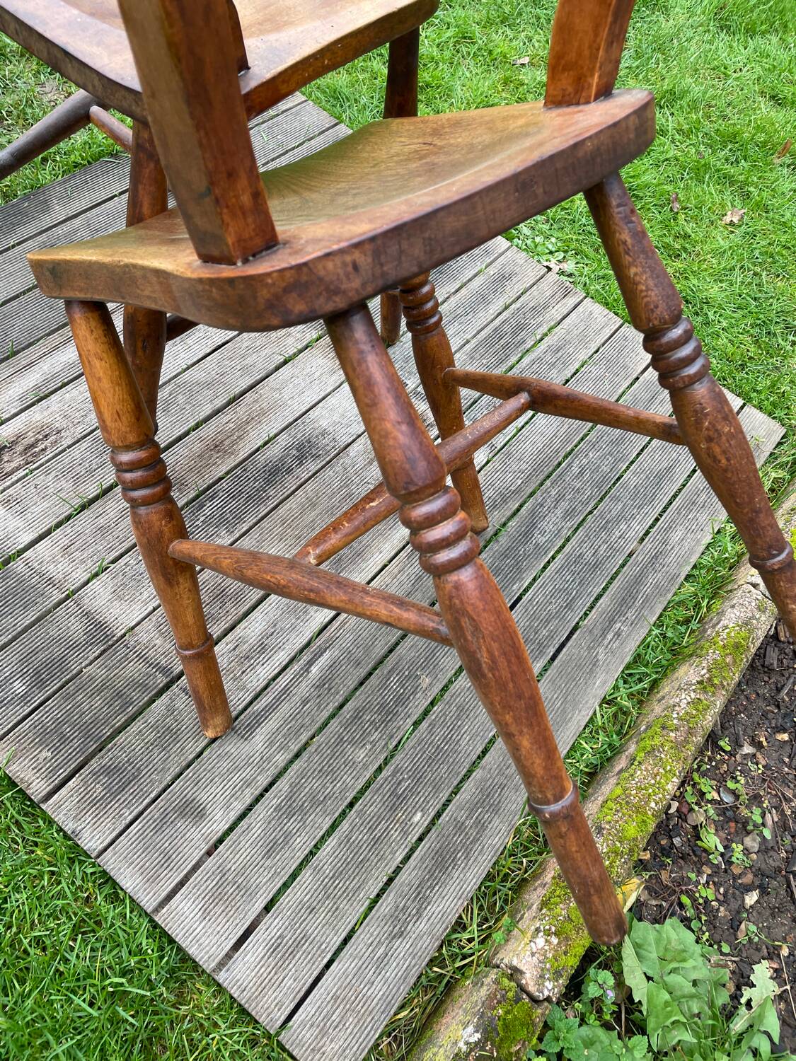 Pair of 19th century English farm chairs