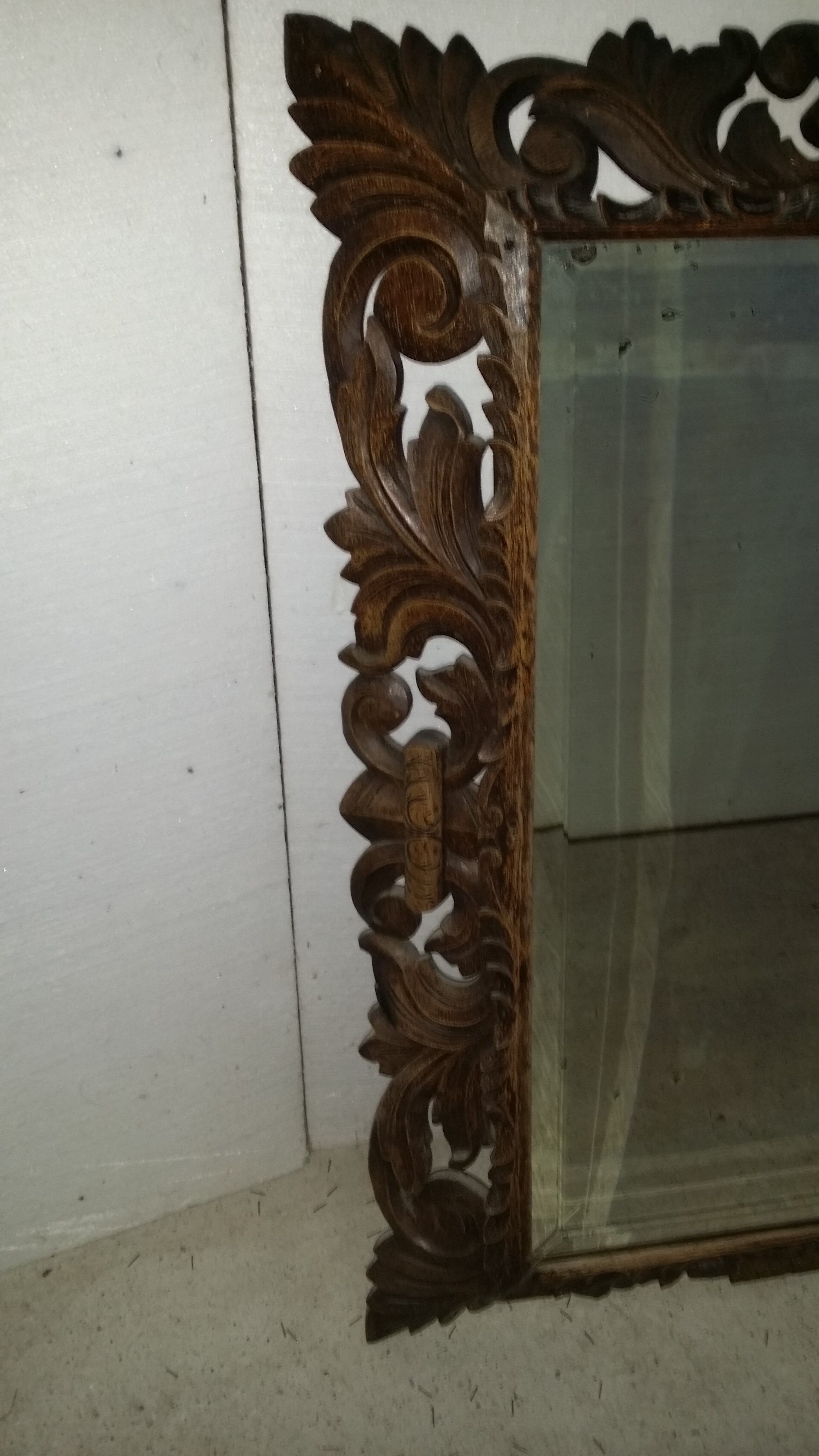 Wooden mirror 110x79cm