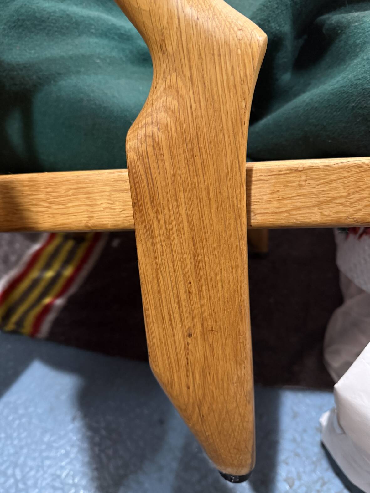 Fauteuil Guillerme et Chambron "Petit Repos"