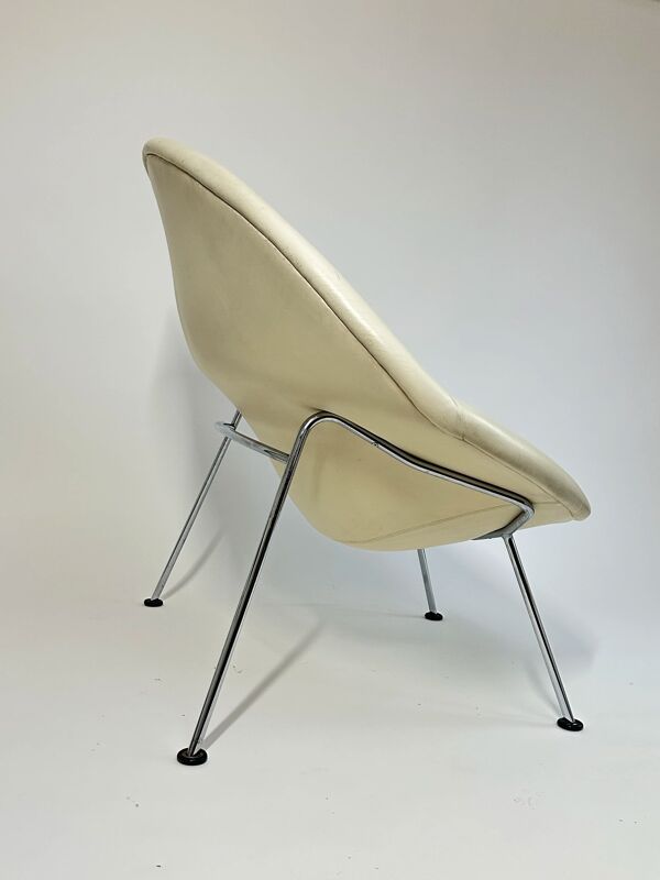 Prototype rare de fauteuil lounge “Globe” par Pierre Paulin pour Artifort.
