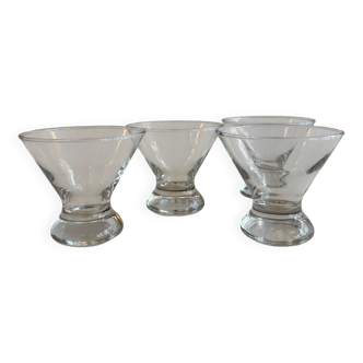 Set of 4 stemmed glasses