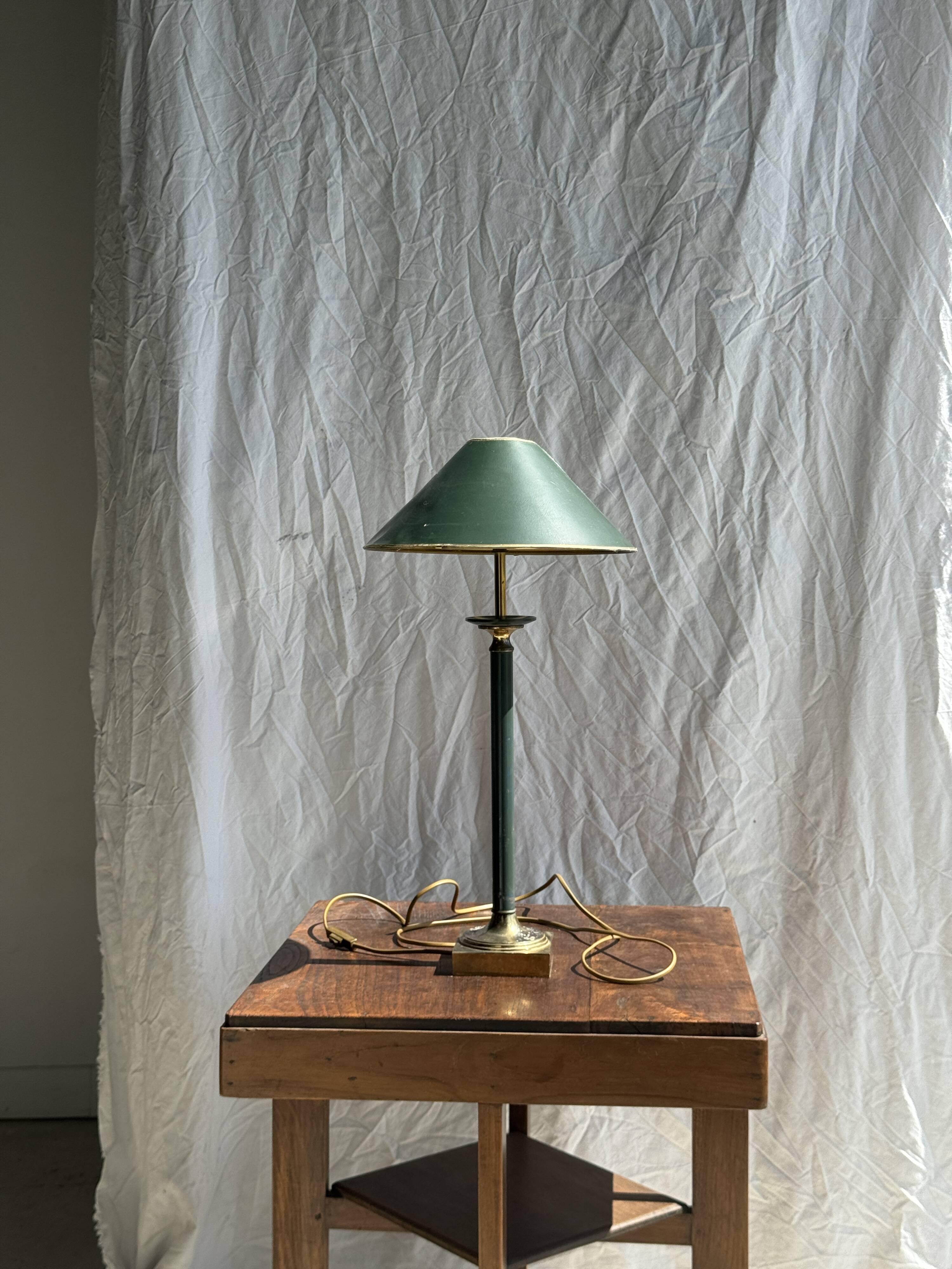 Vintage green and gold table lamp H60 D30