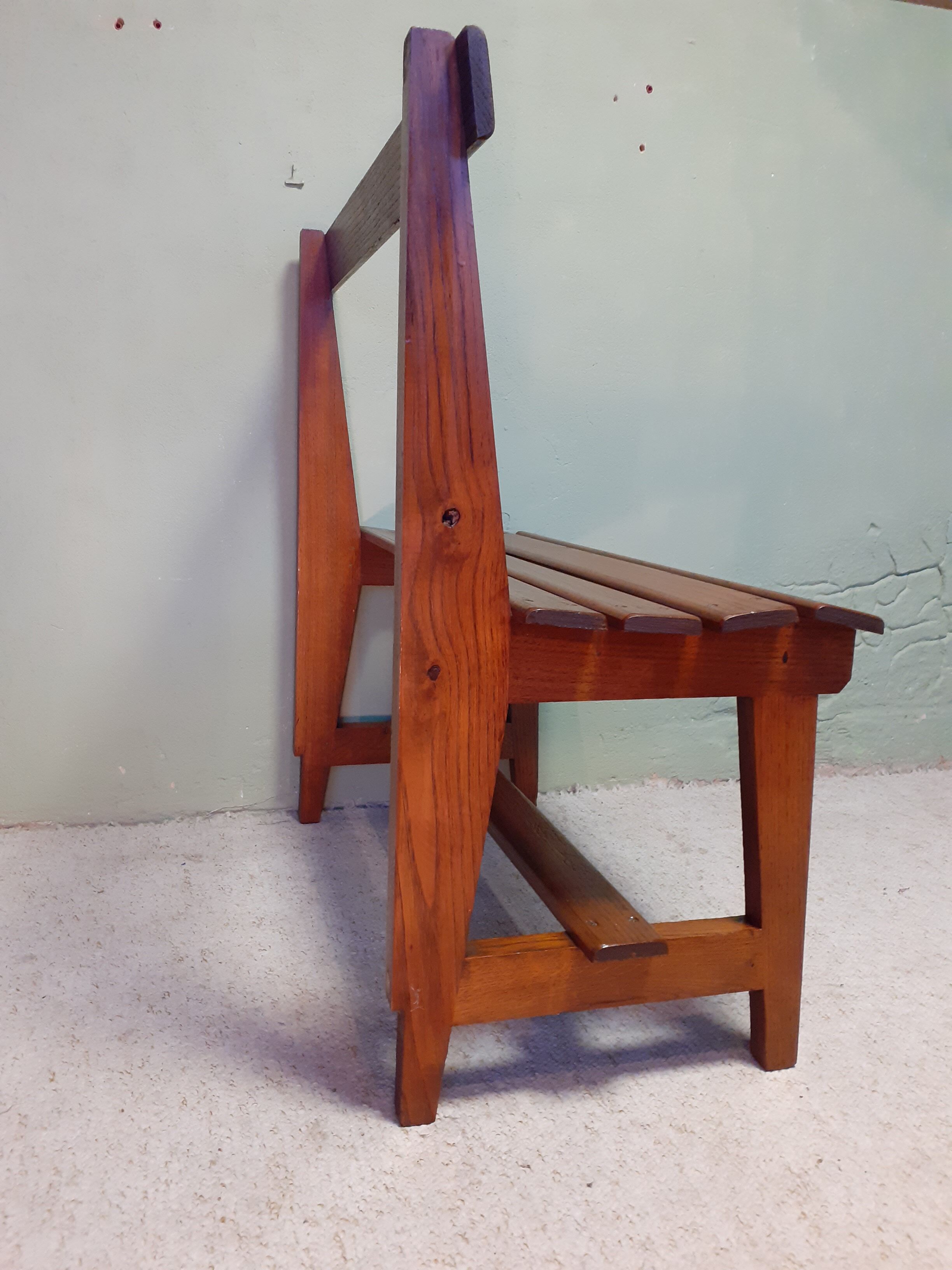 Paire de bancs anciens en chêne vers 1950