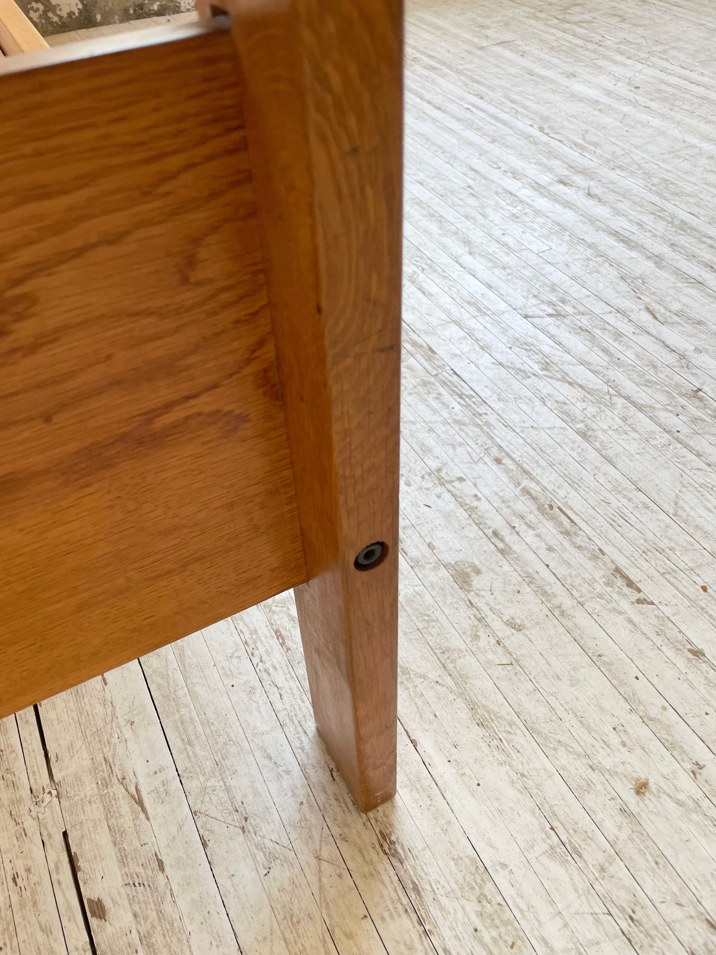 Daybed bed L06A in solid elm Chapo