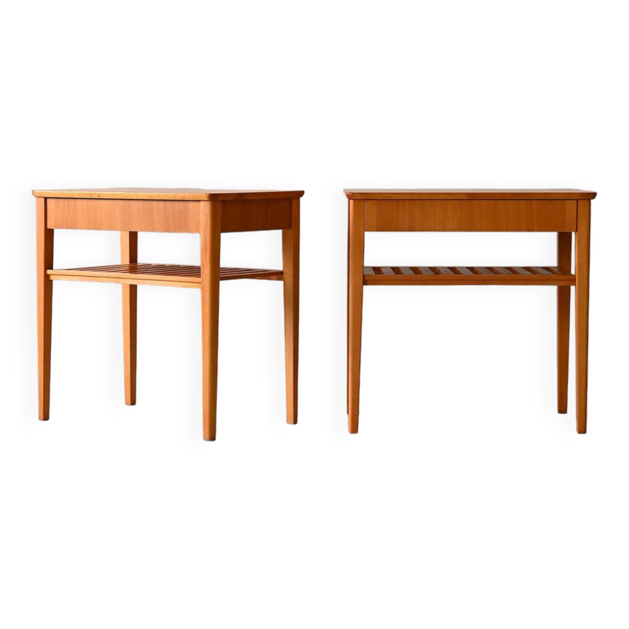 Pair of 1960s vintage nightstands