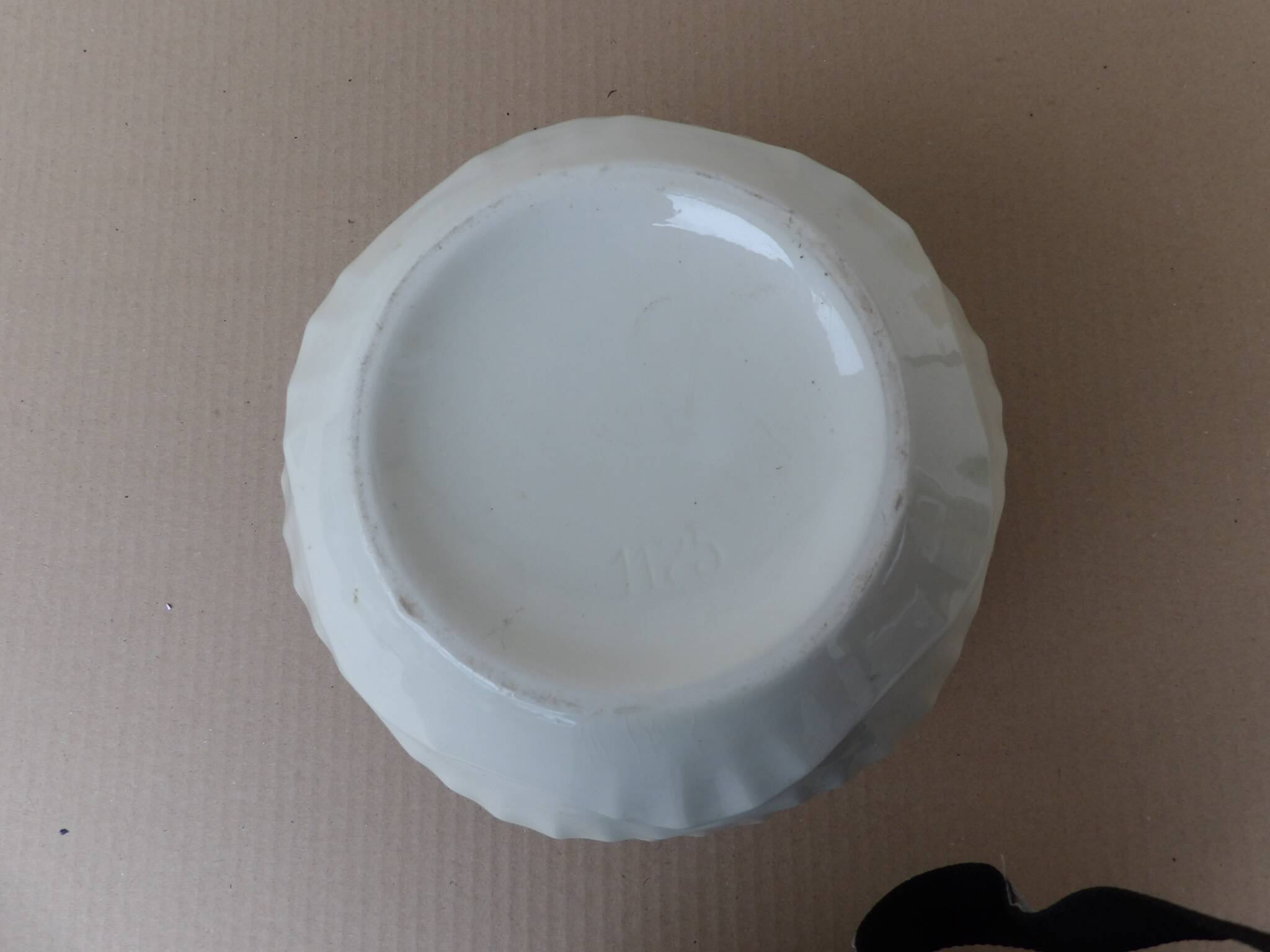 1930s ceramic ball vase with seagulls