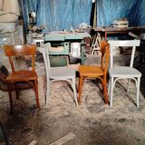4 chaises bistrot déparaillées