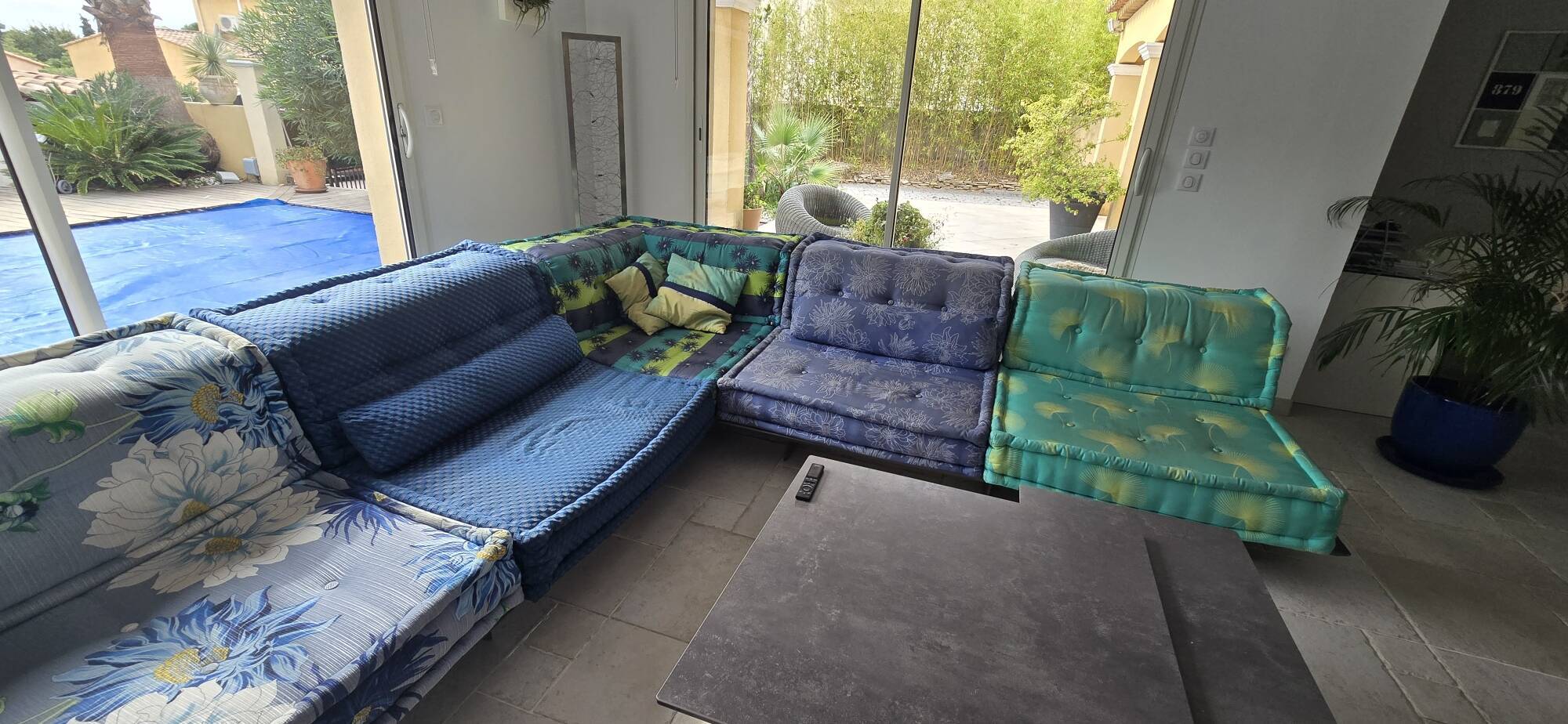 Mah Jong sofa by Roche Bobois designed by Kenzo.