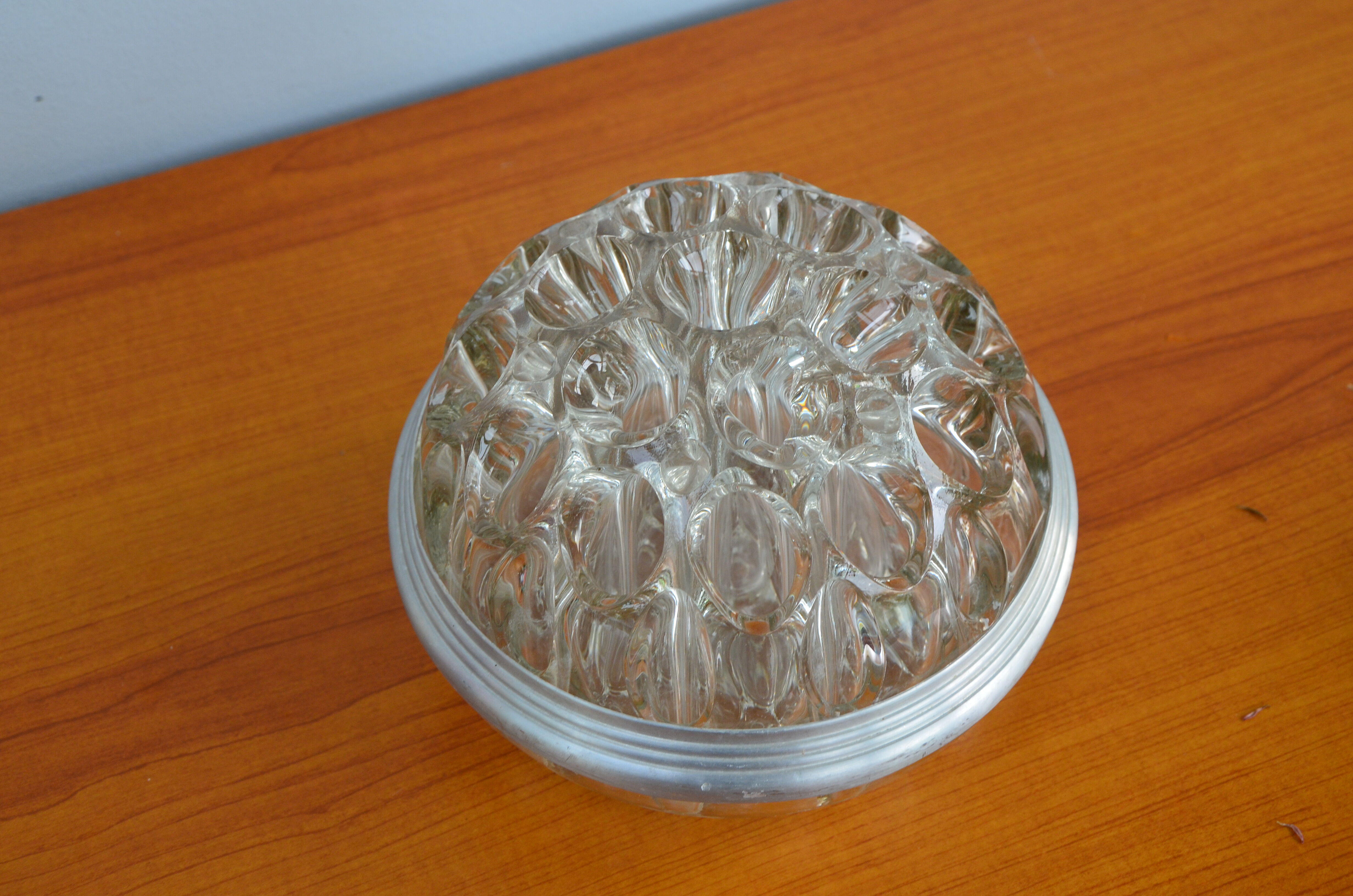 31-hole glass flower pick