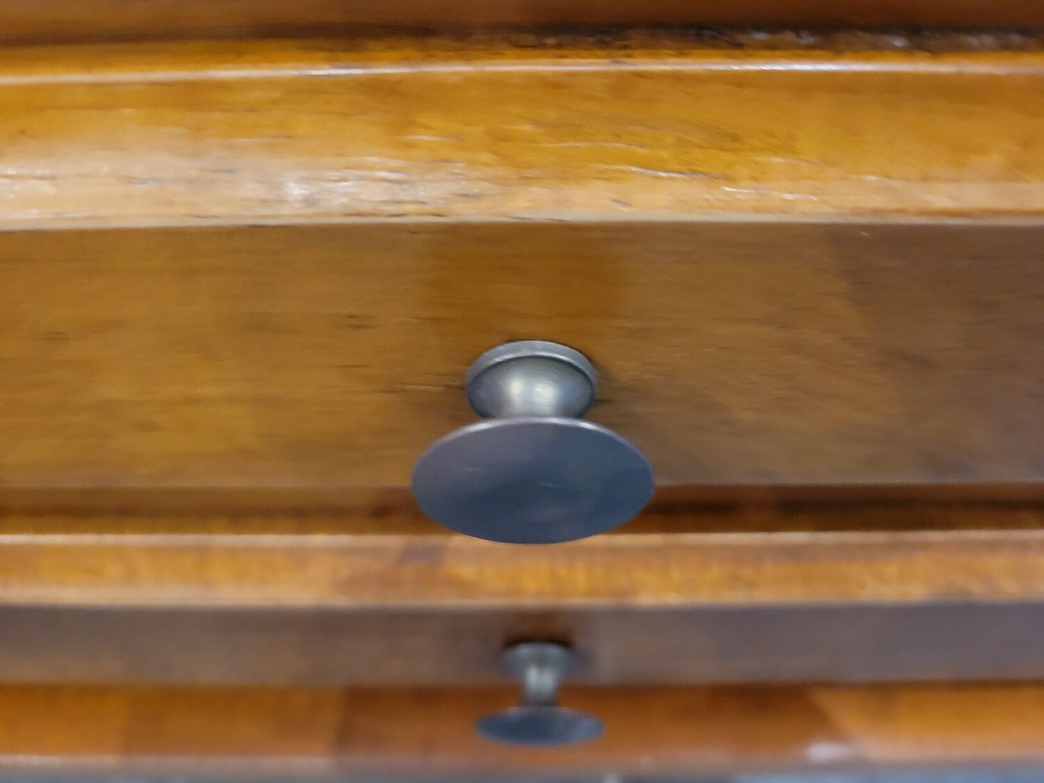 Cocktail coffee table in cherry wood