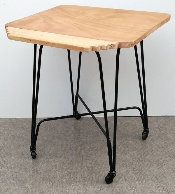Desserte bois et métal sur roulette pied Eiffel vintage made in France 1960