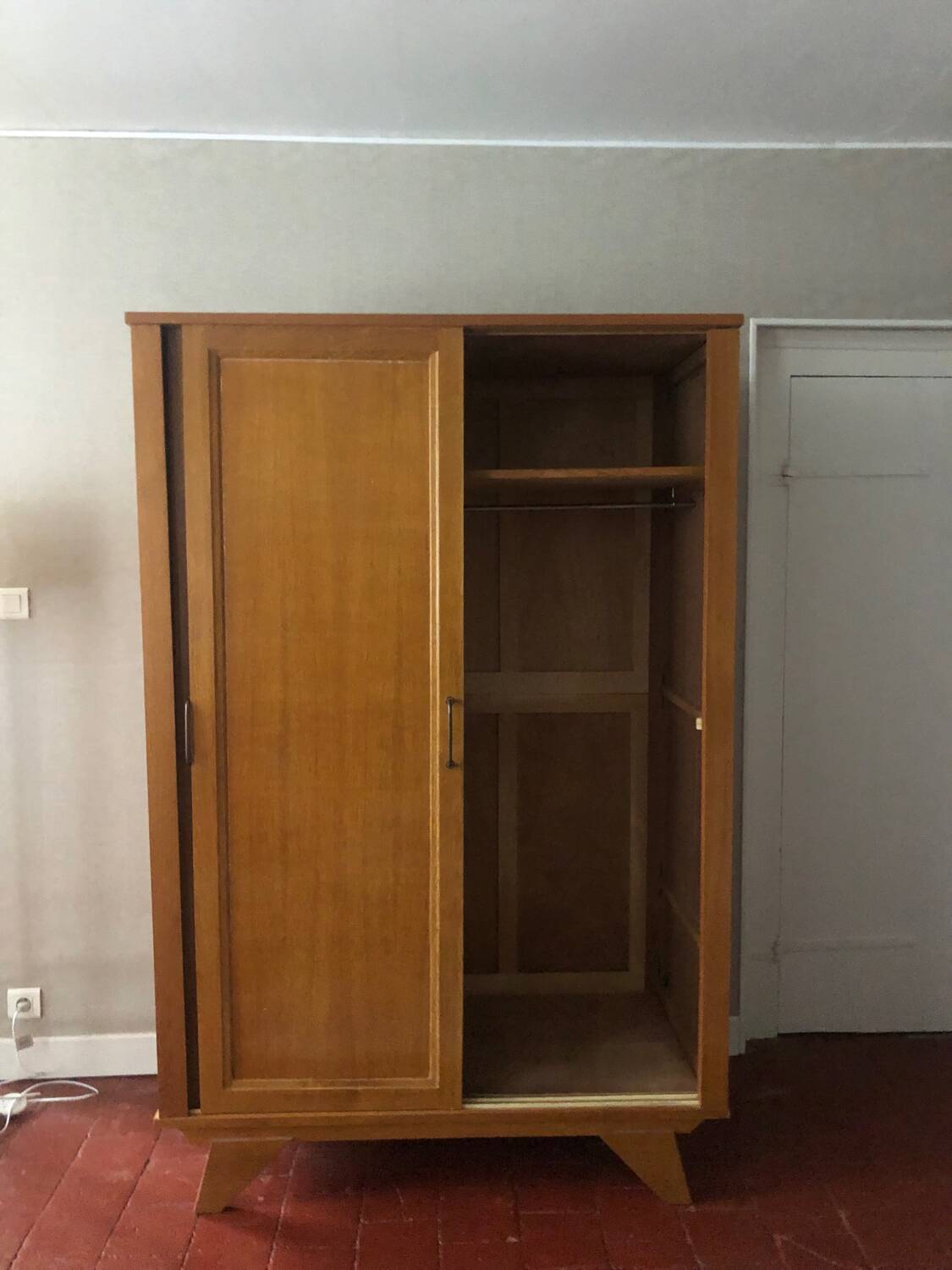 Armoire scandinave vintage
