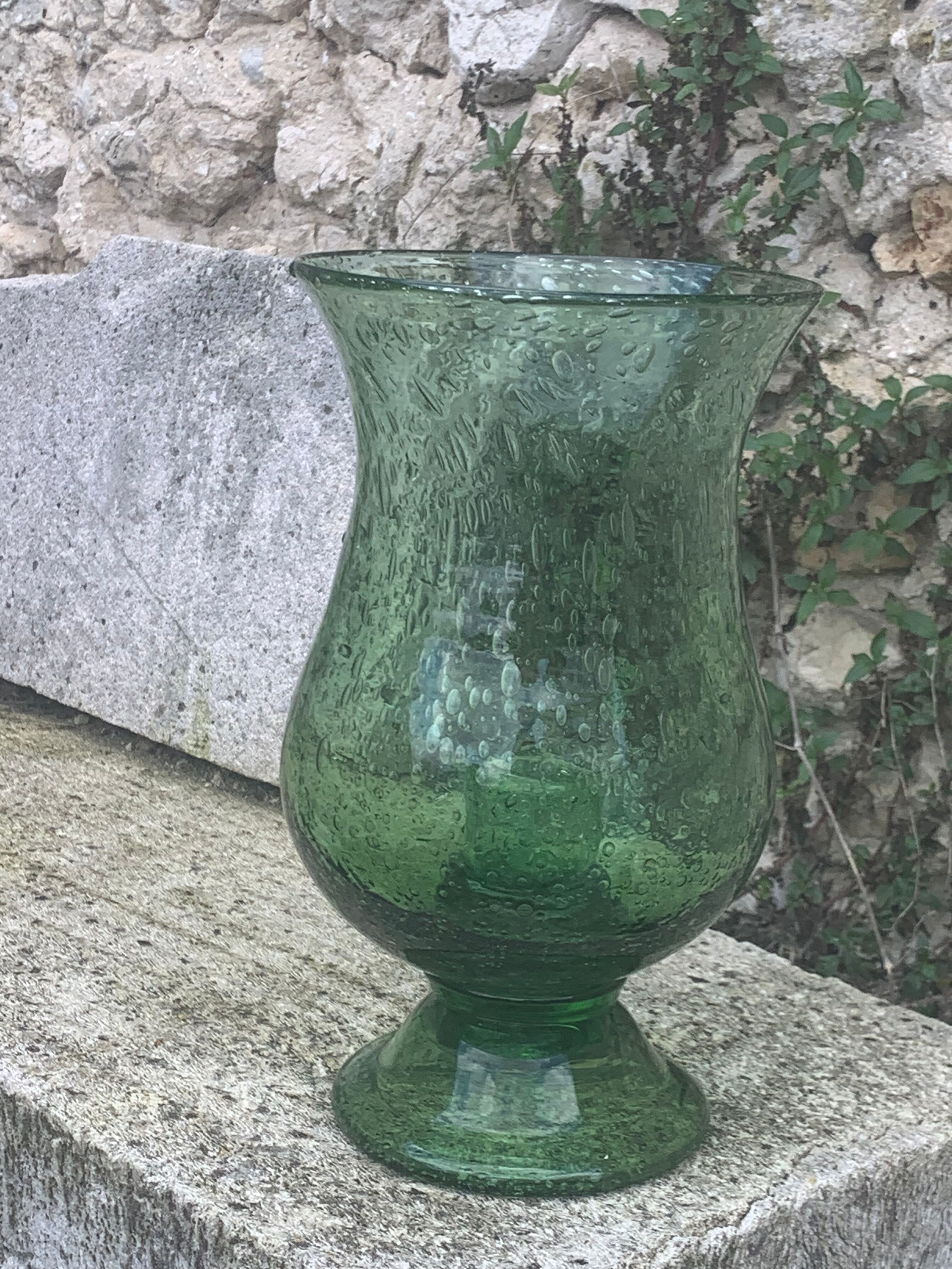 Photophore en verre soufflé et bulle de la verrerie de biot vert signé