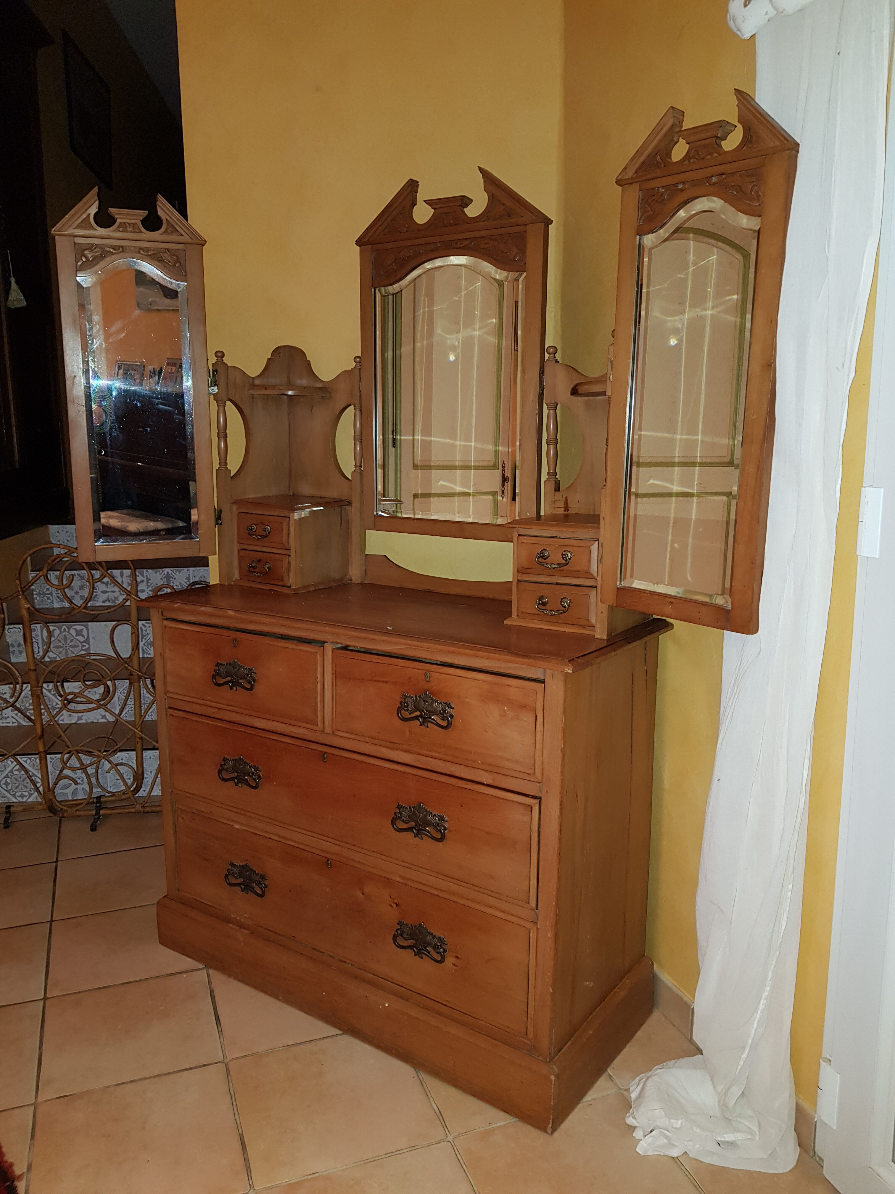 Dresser and his pitchpin triptych