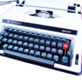 Olympiette special olympia typewriter