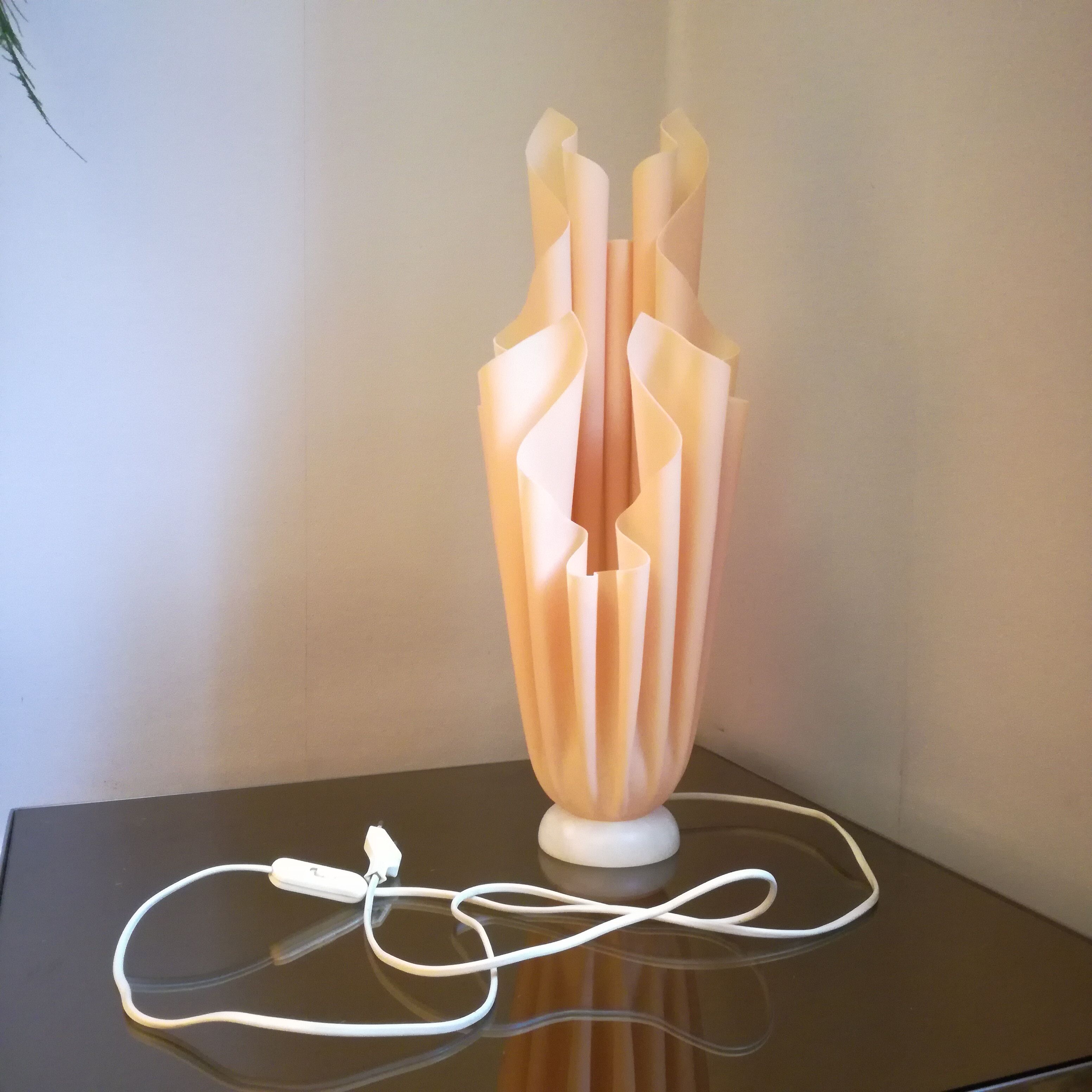 Pink Athena lamp by Georgia Jacob, resin and marble H54