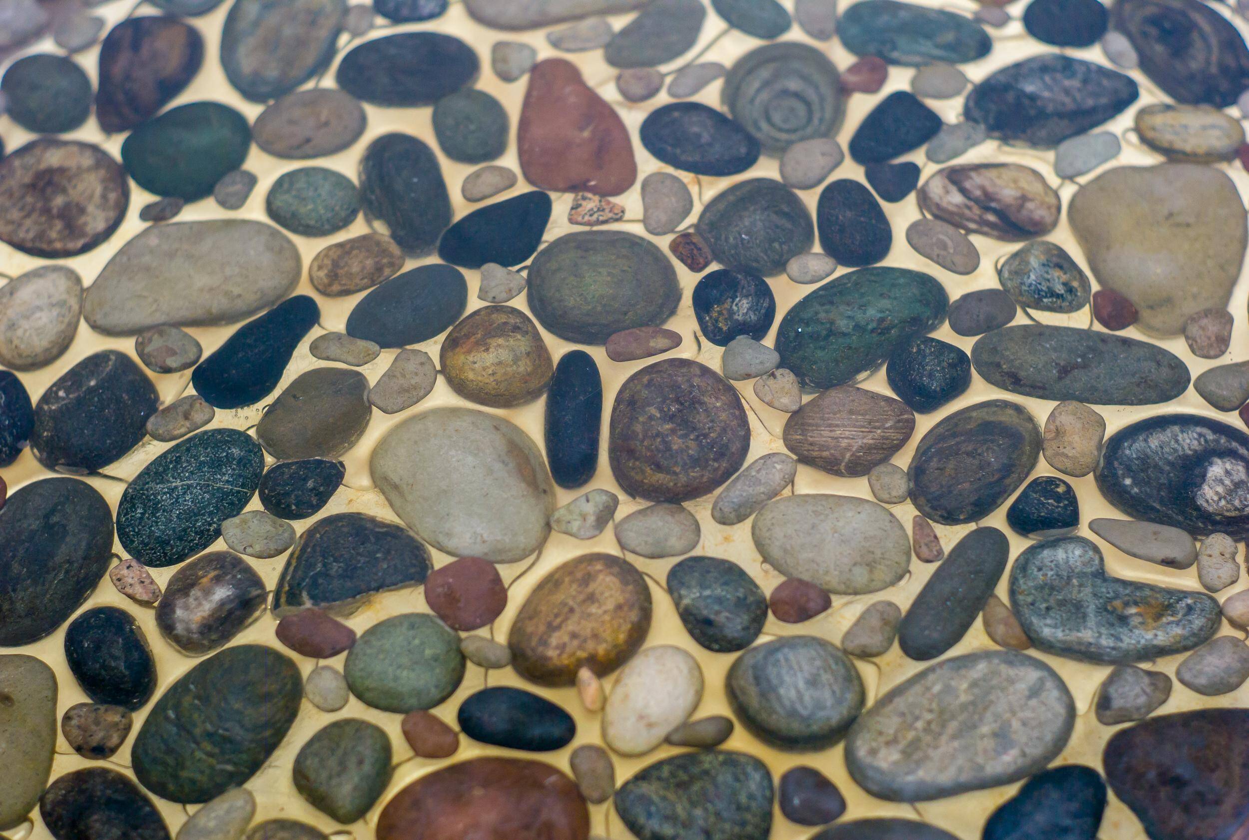 Table basse unique Pebbles d'Ib Kofod-Larsen