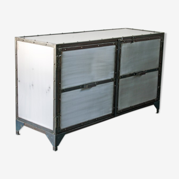 Industrial metal buffet