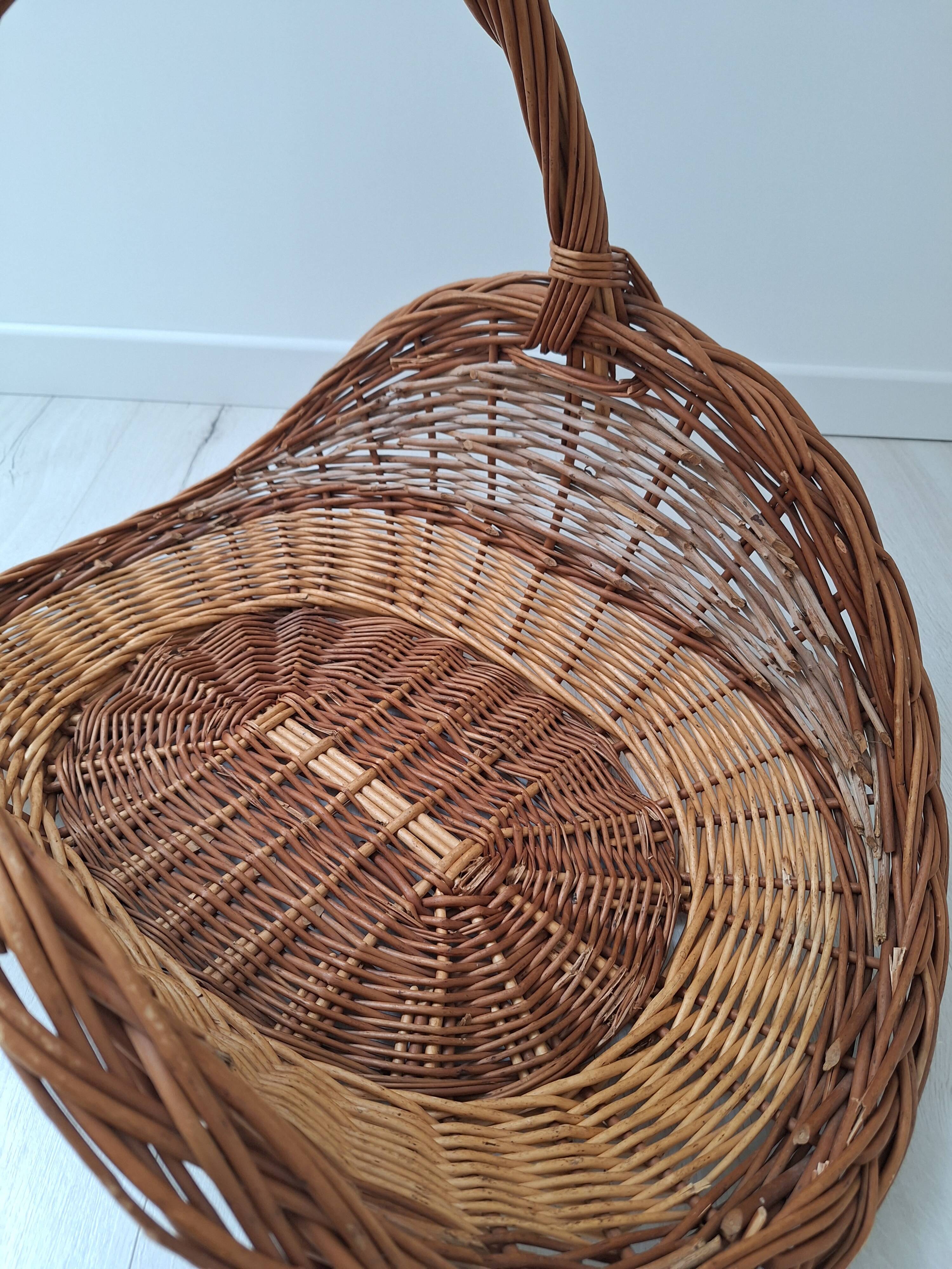 Vintage log basket