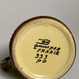 Theiere and milk jar thereof