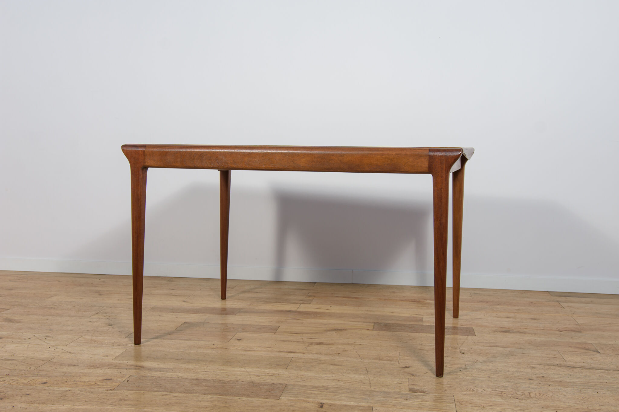 Mid-Century Teak Extendable Dining Table from McIntosh, United Kingdom, 1960s