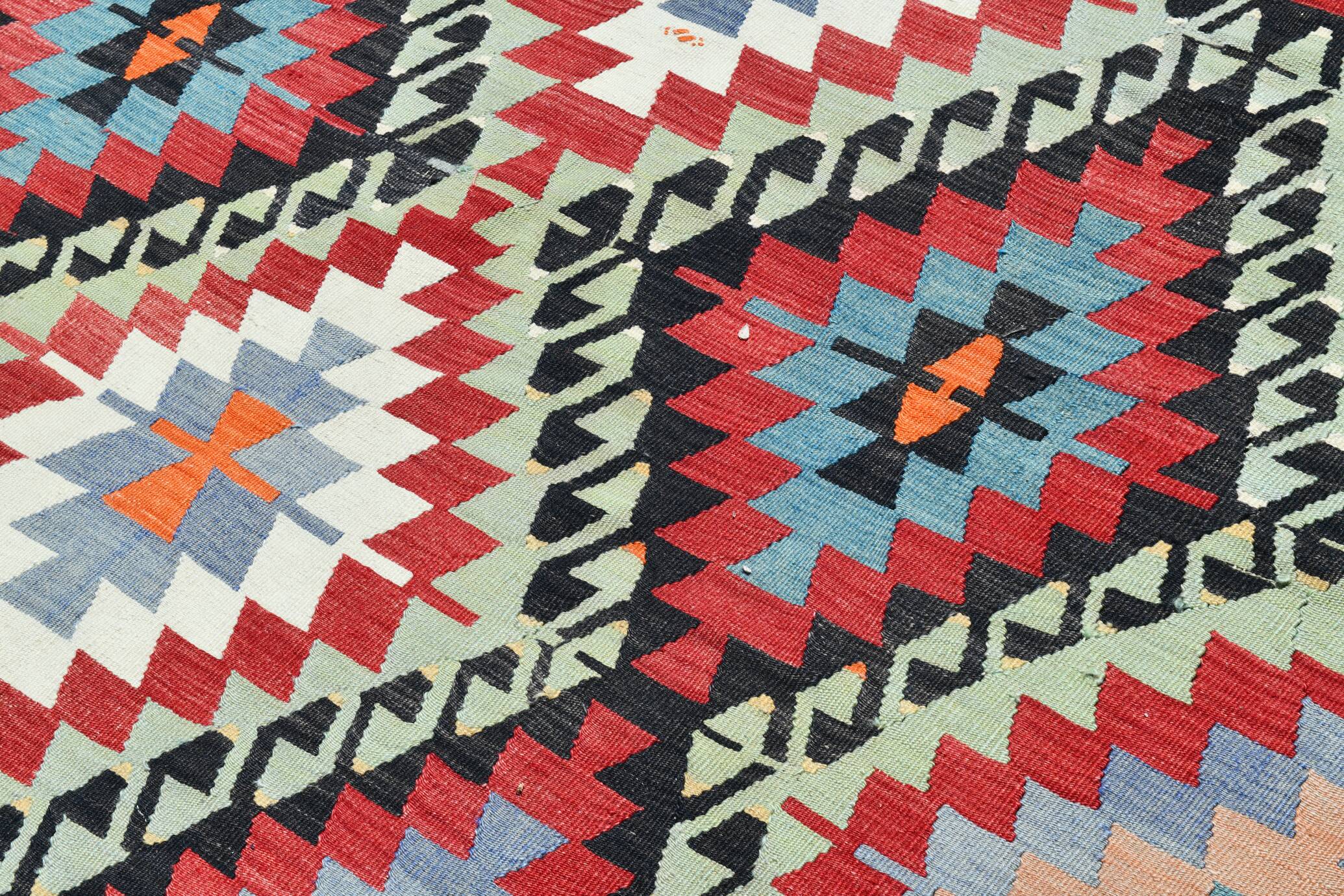 Kilim Long Wide Multicolor Geometric Stlye Vintage Kilim Rug, 199x320 Cm