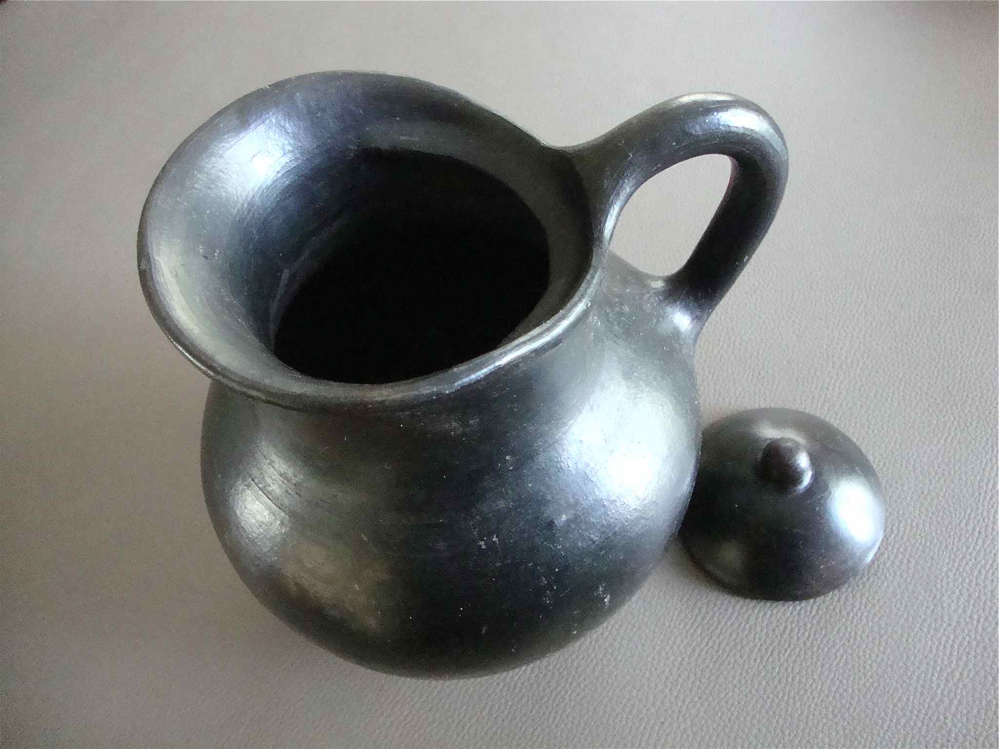 Colombian pottery chamba