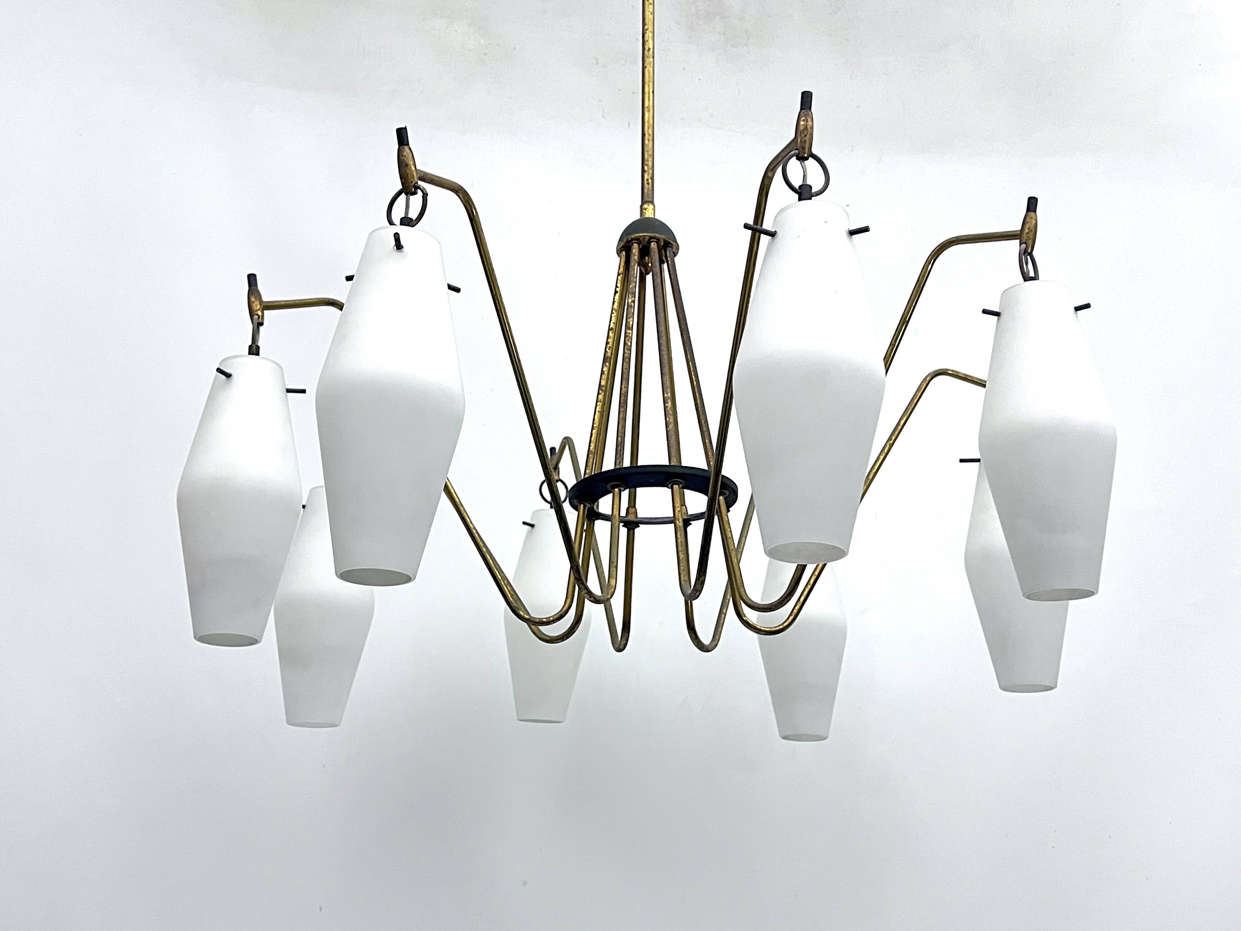 Mid-Century Large 8 arms Arredoluce manner chandelier. Italy 1950s