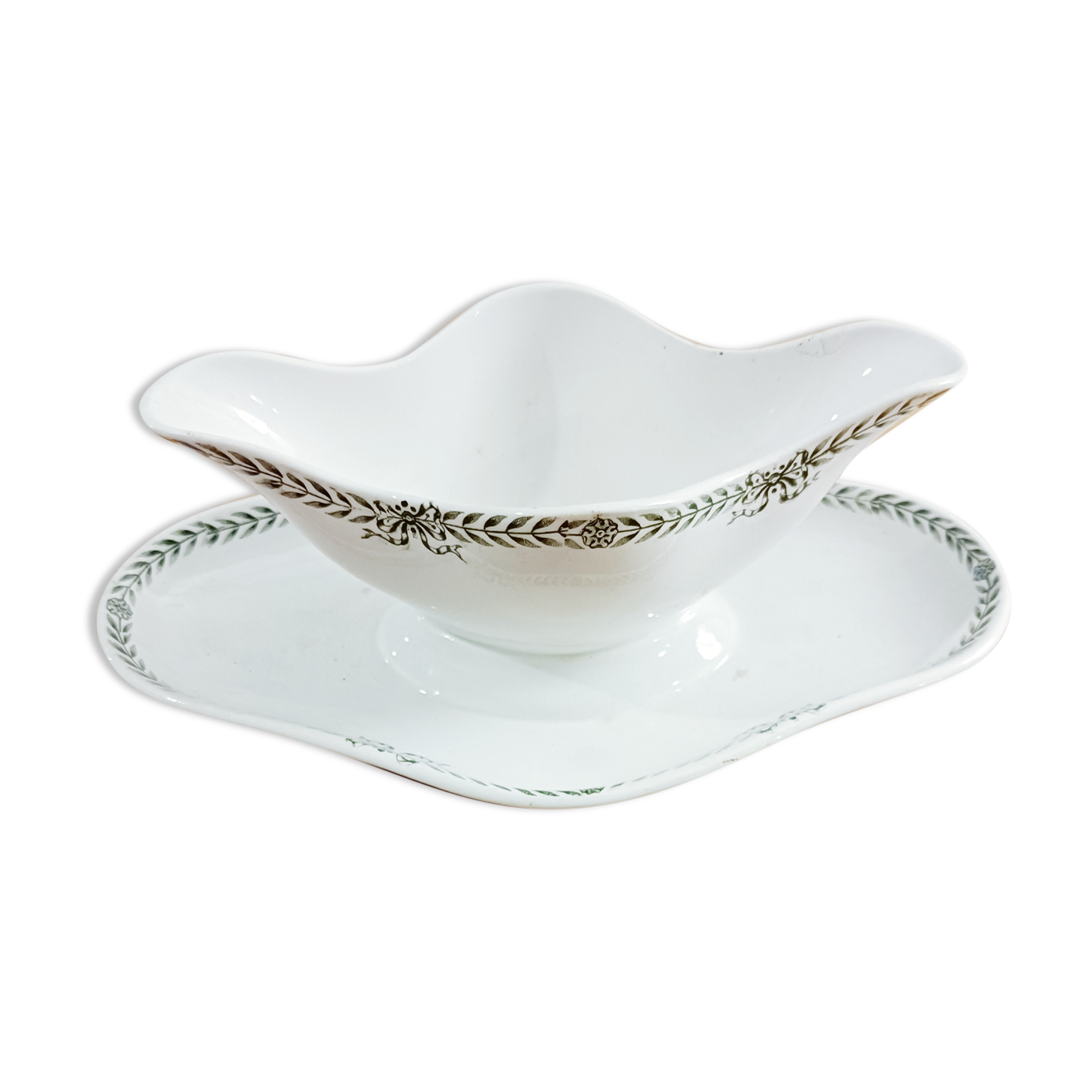 Iron earth sauce boat Amandinoise Victoire Company