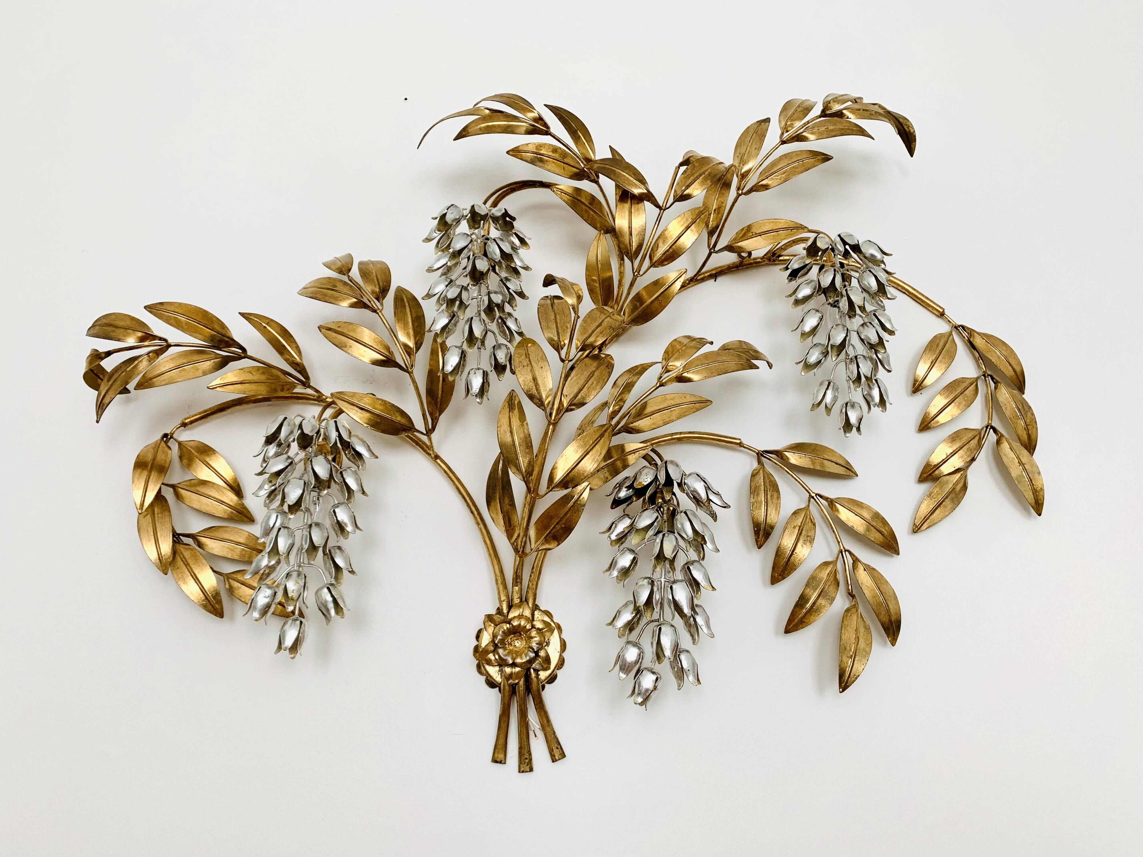 Hollywood Regency palm leaf wall lamp by Hans Kögl