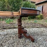 Large oval mahogany dining table from the 19th century Restoration period