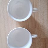 Duo of Arcopal forget-me-not cups