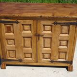 Old Tuscan sideboard, shallow depth