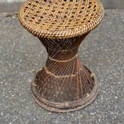 Round tamtam diabolo stool in rattan and woven wicker