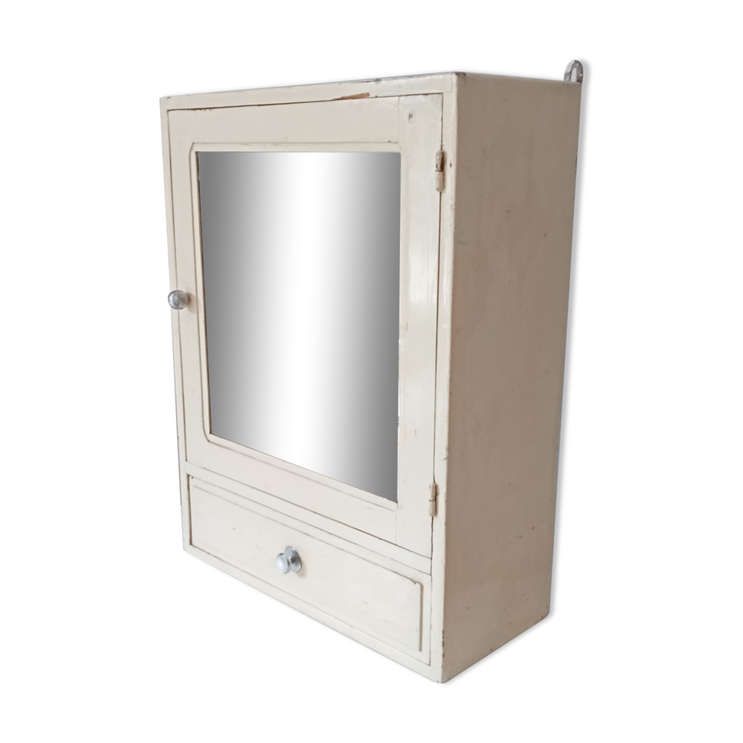 Vintage medicine cabinet 50s