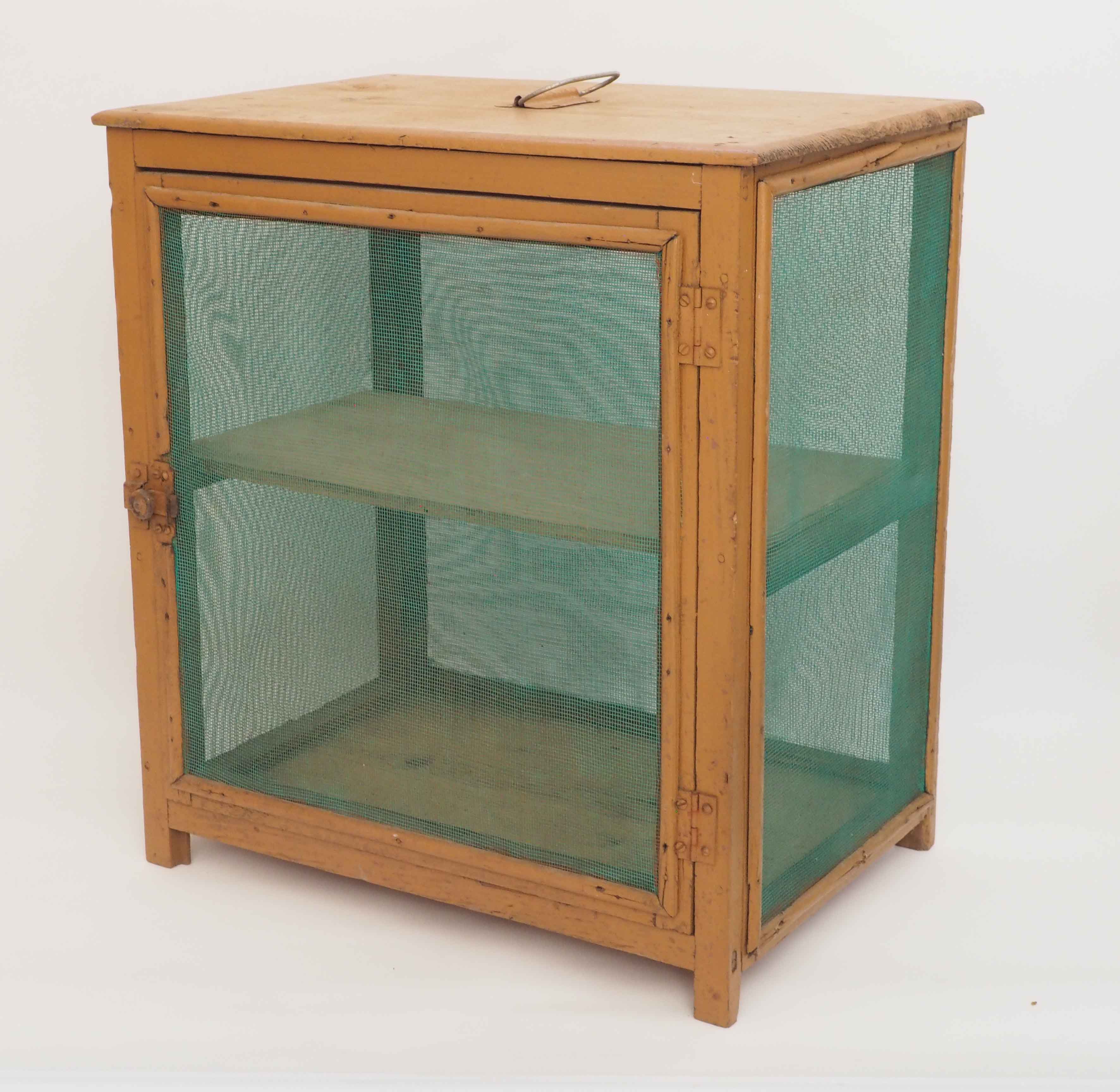 Garde manger, cave à fromage ancien Selency