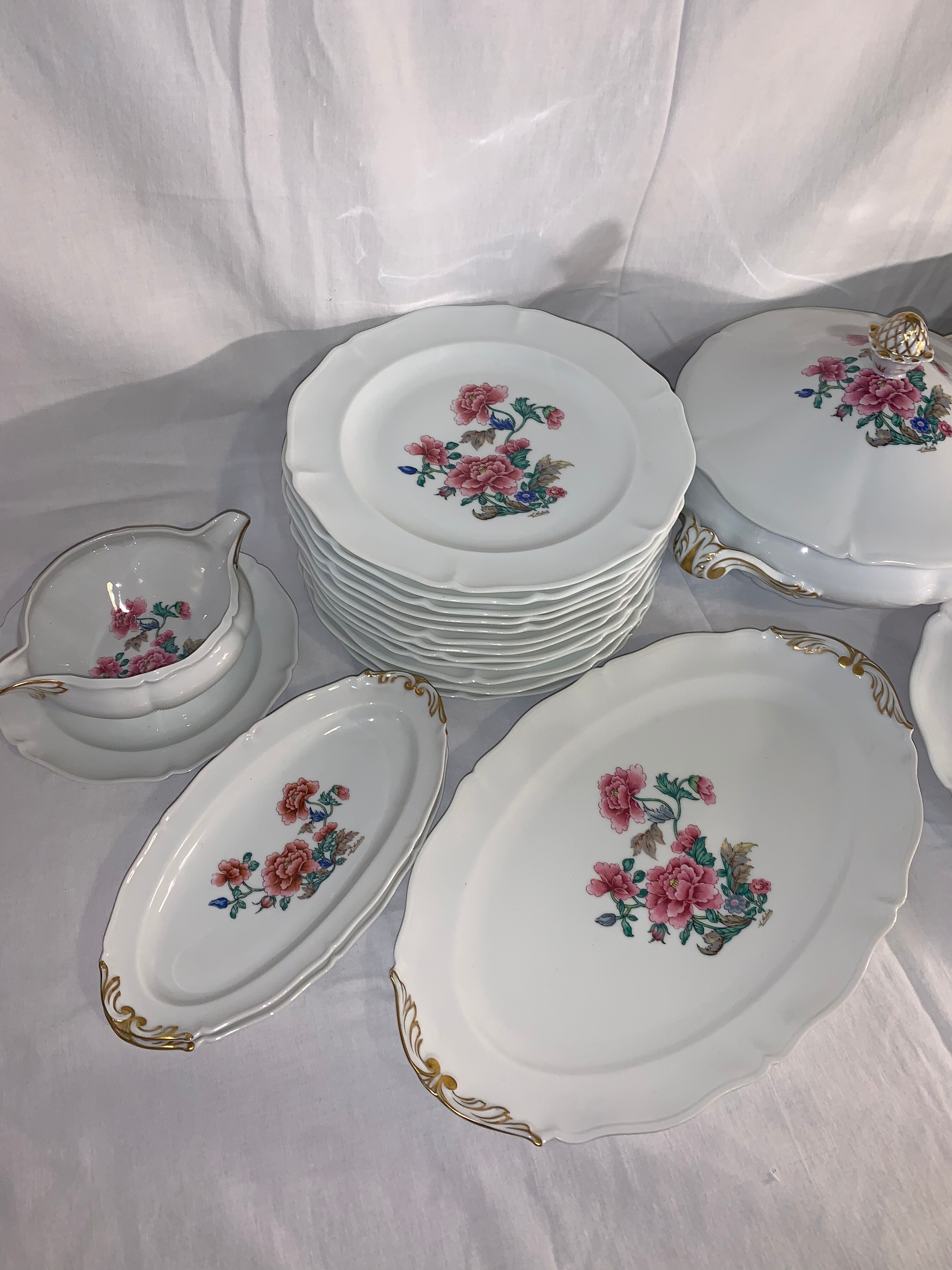 The Count d'Artois' dismissal dish service