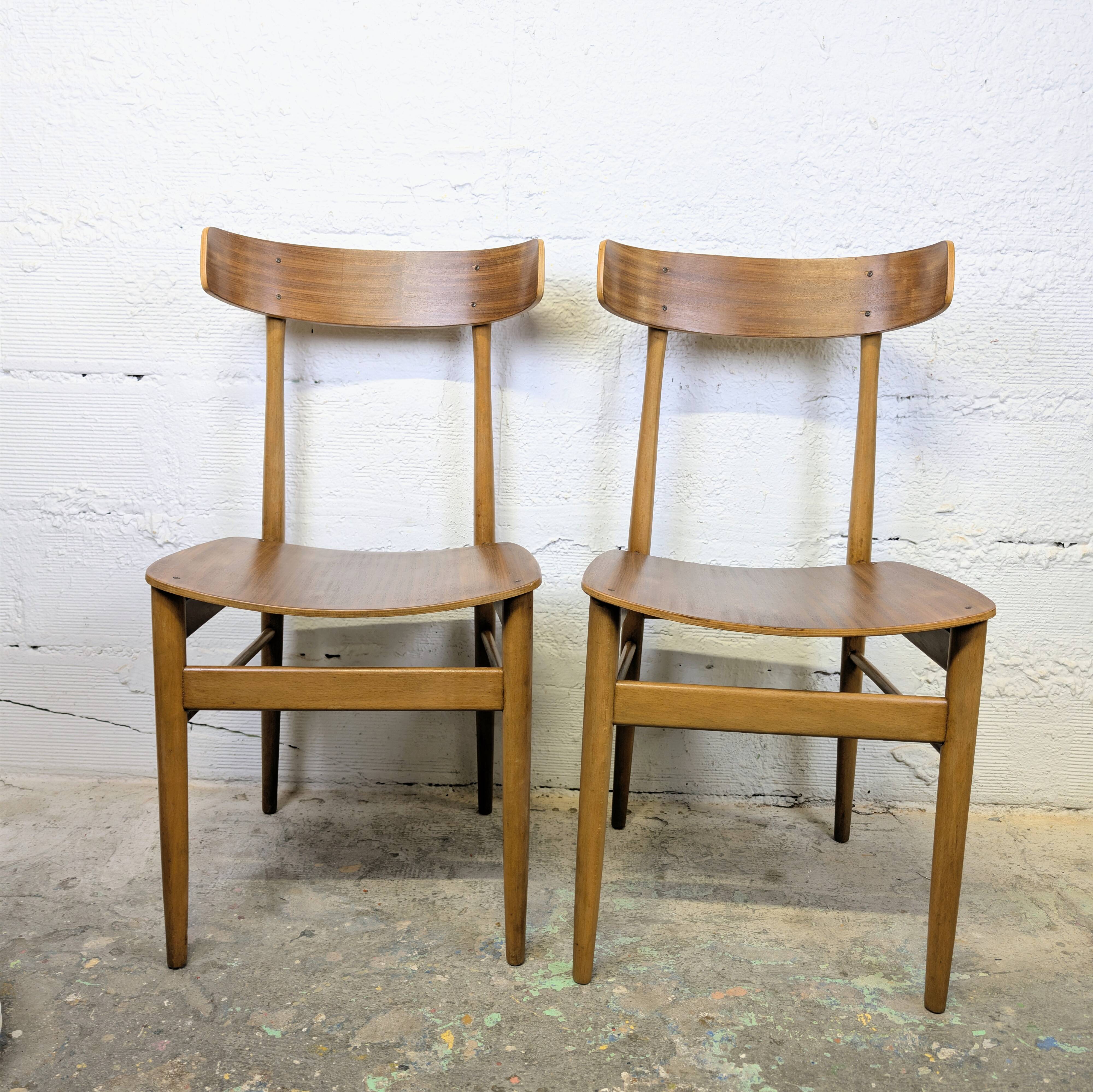 Paire de chaises vintage des années 60
