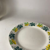 Six dessert plates