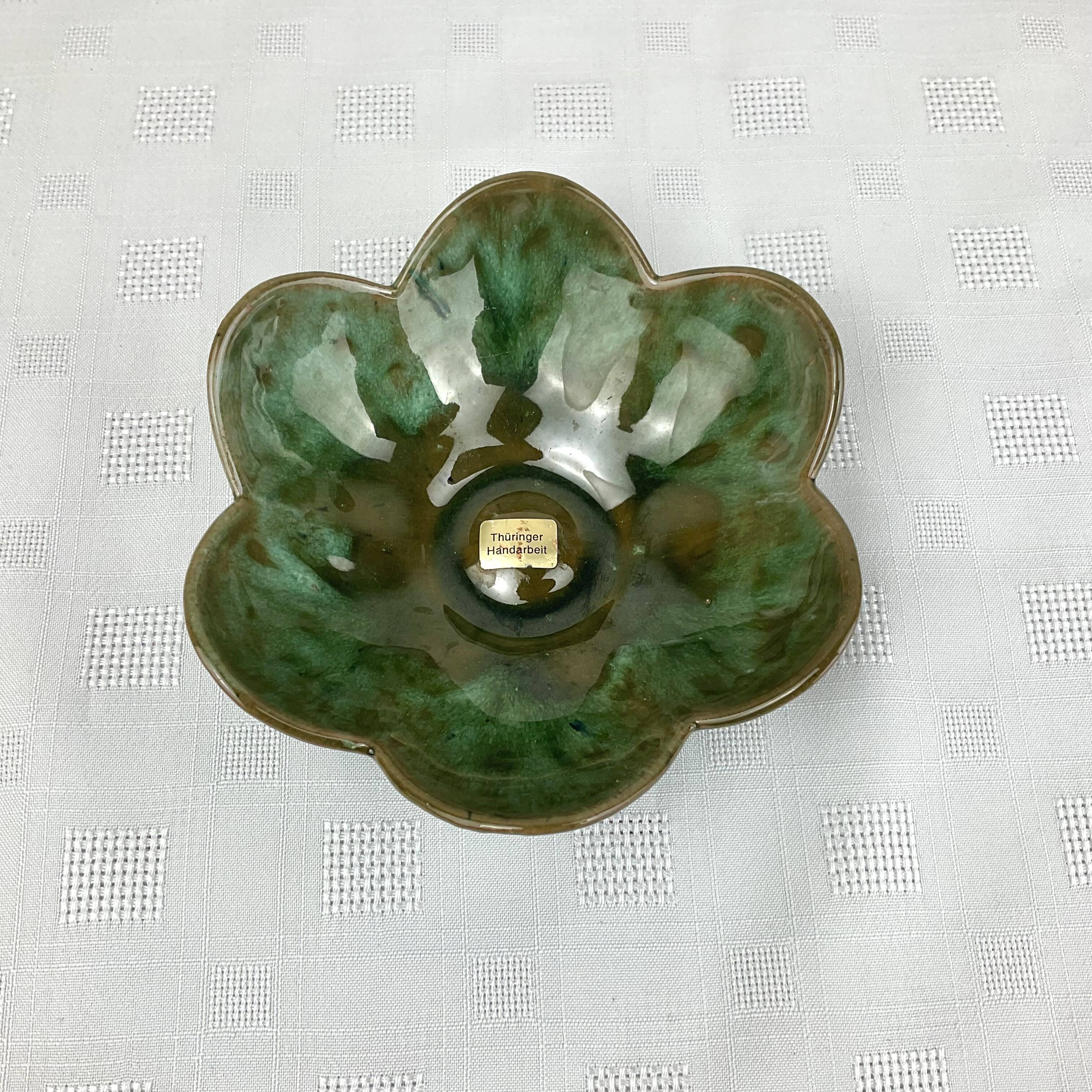 Small vintage flower-shaped bowl - Thüringer