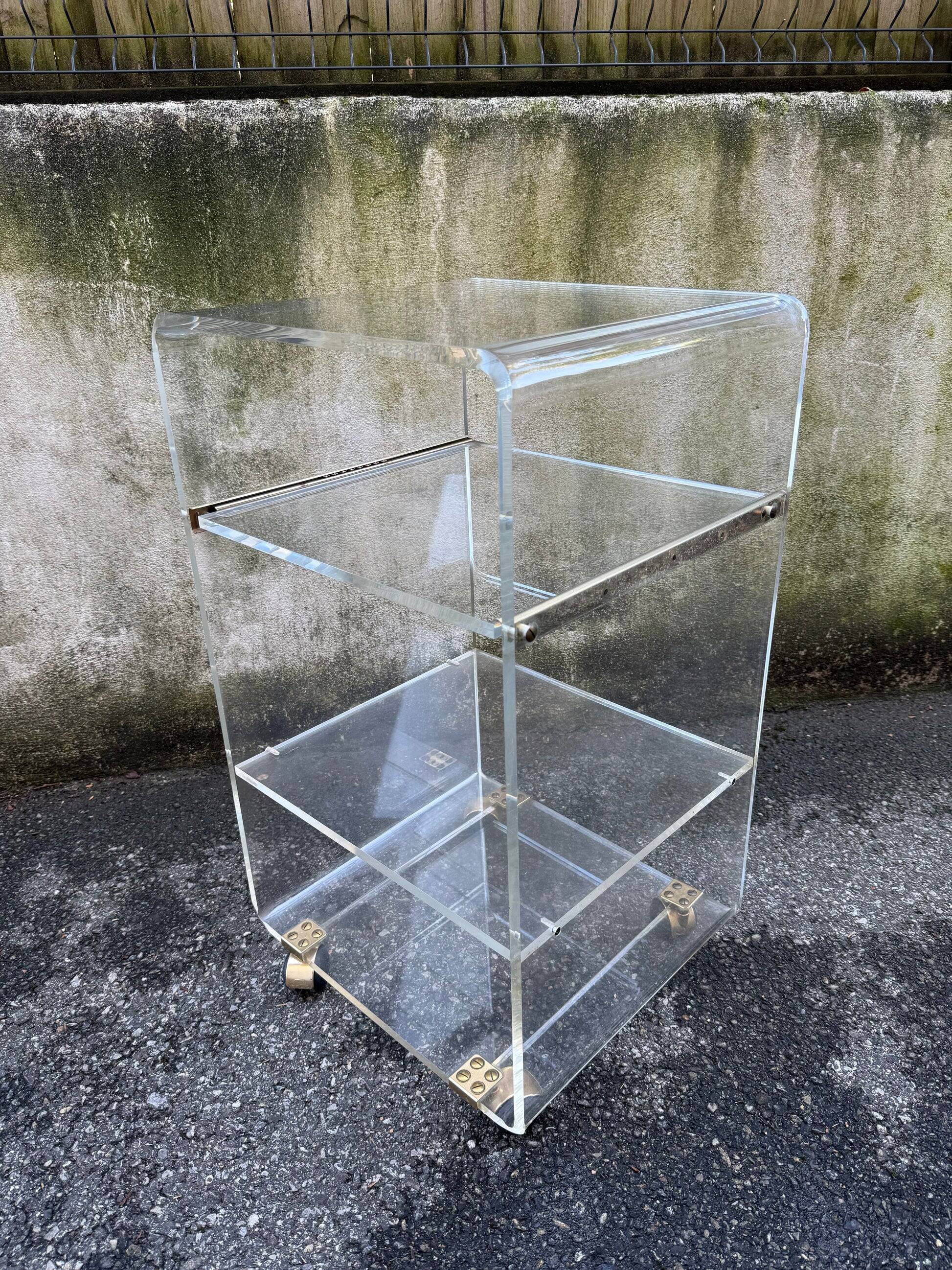 Rolling dessert trolley in plexiglass – Marais International – 1970s-1980s