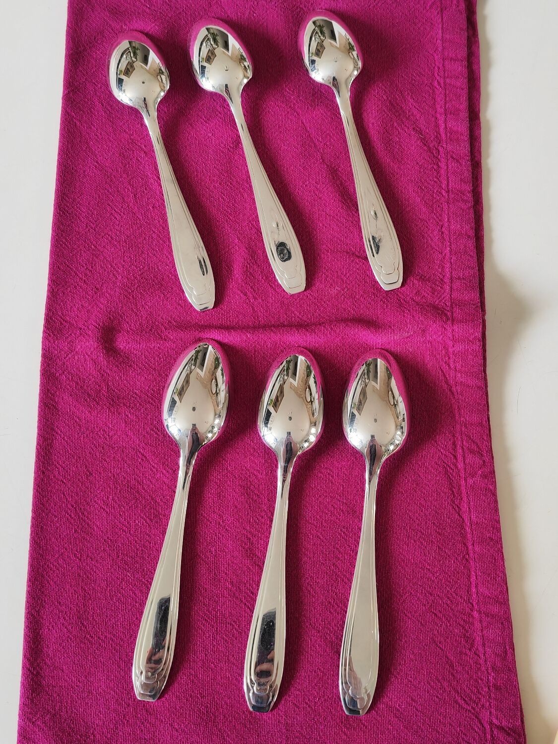 6 Apollo spoons
