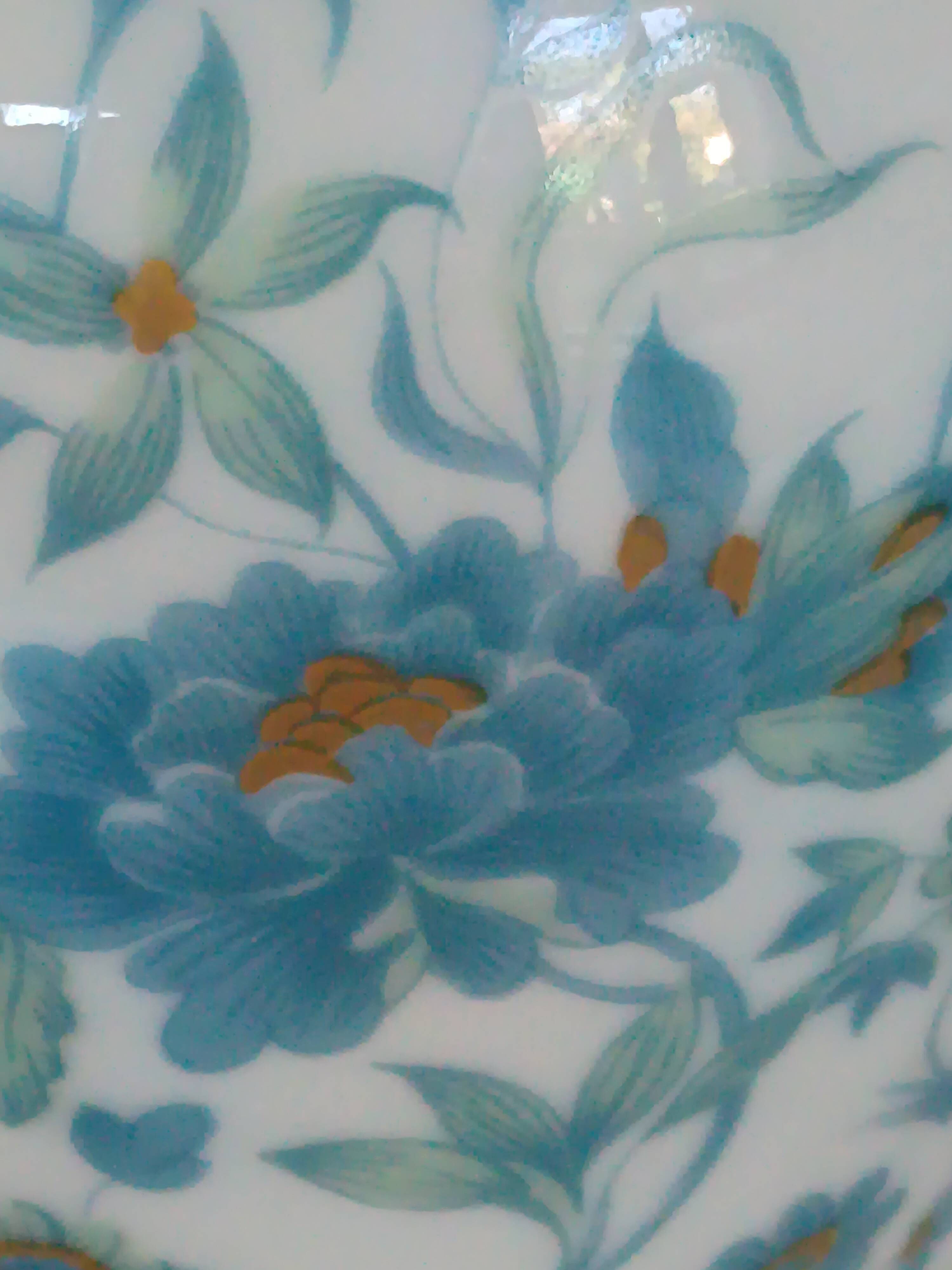 Haviland Limoges vase – Nankin turquoise and gold decoration – 17 cm