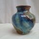 Pottery vase Glossy has facets