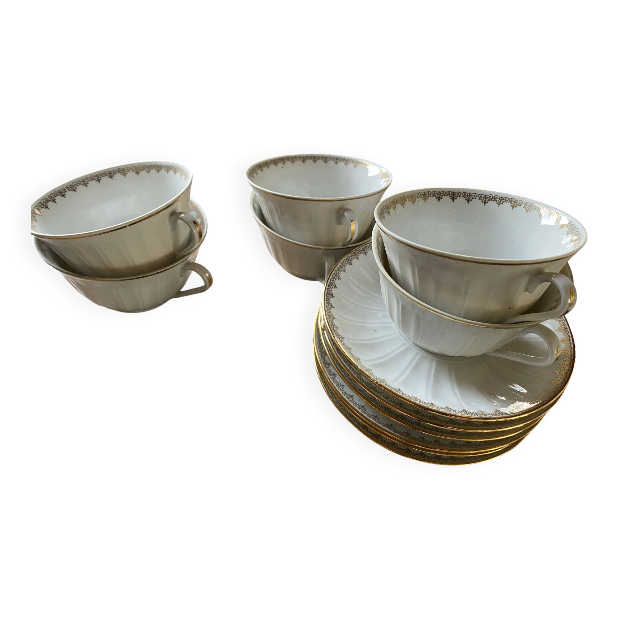 6 tasses et soucoupes porcelaine ADP France Royal de Luxe