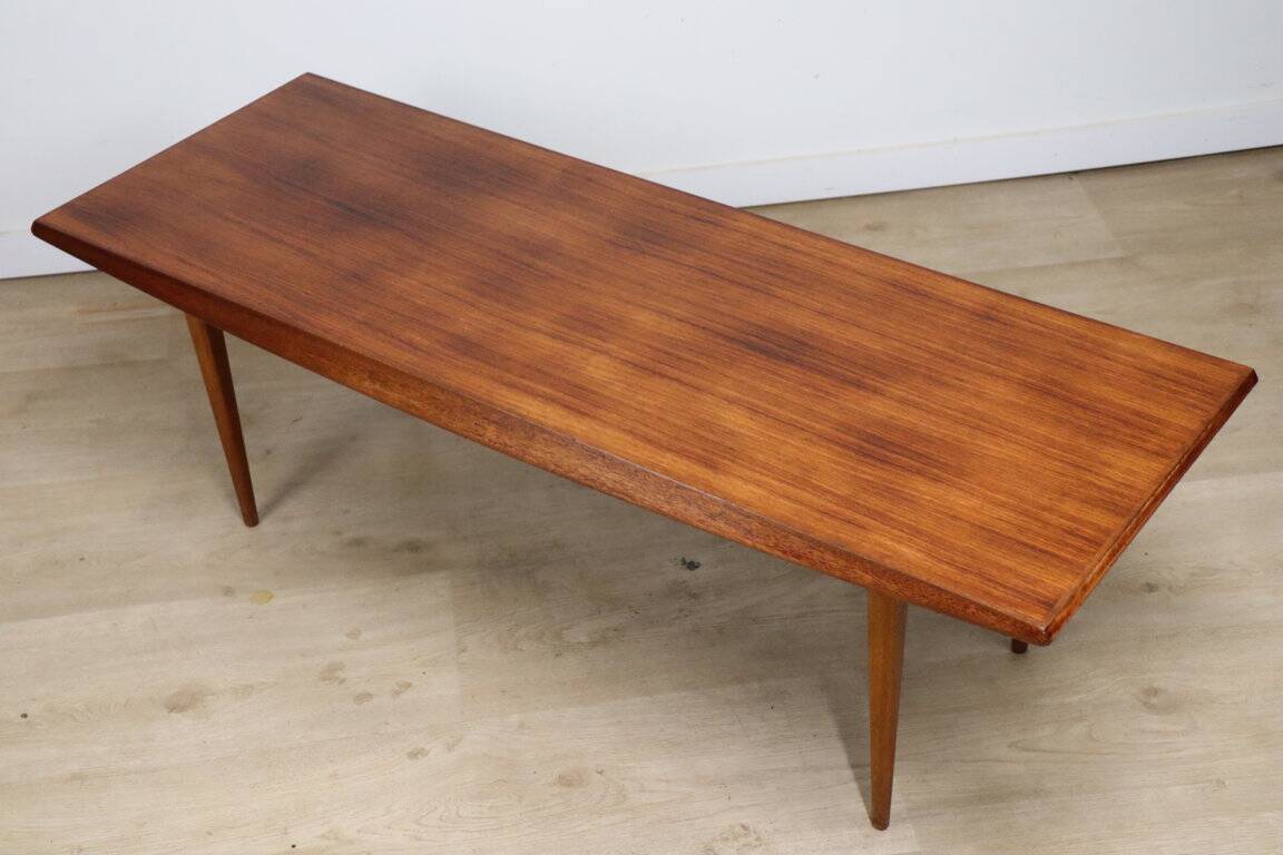 Table basse vintage en teck de Gordon Russell, 1960