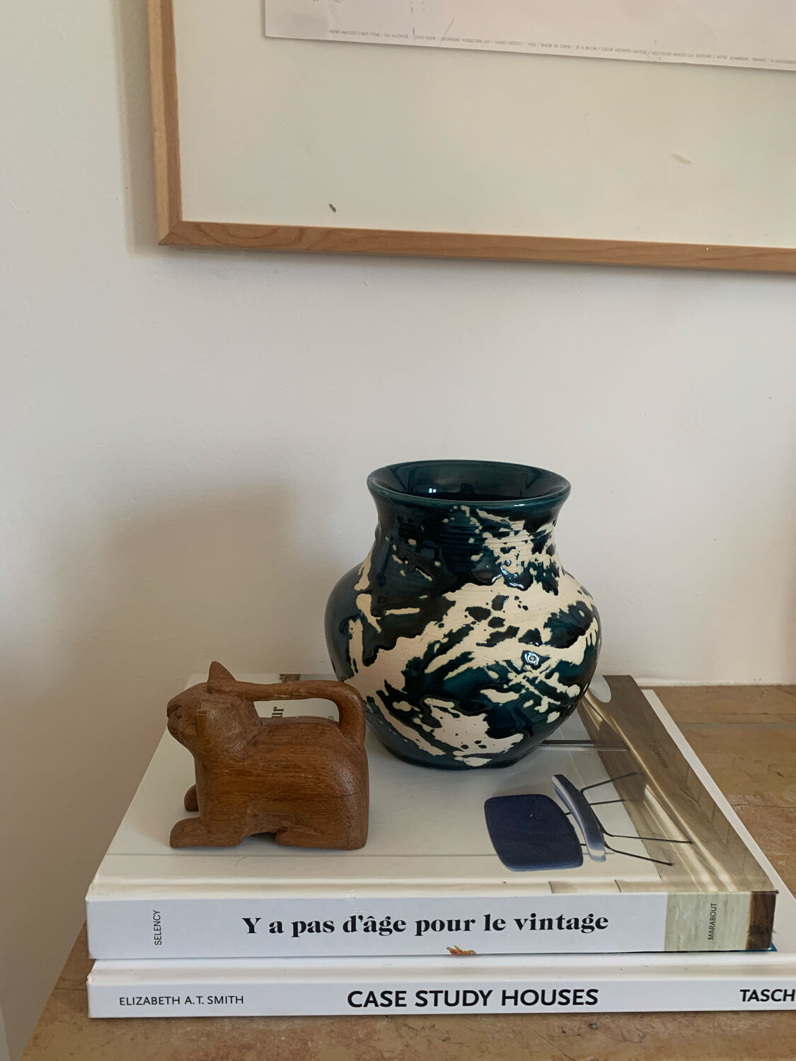 Vintage duck blue pot or vase